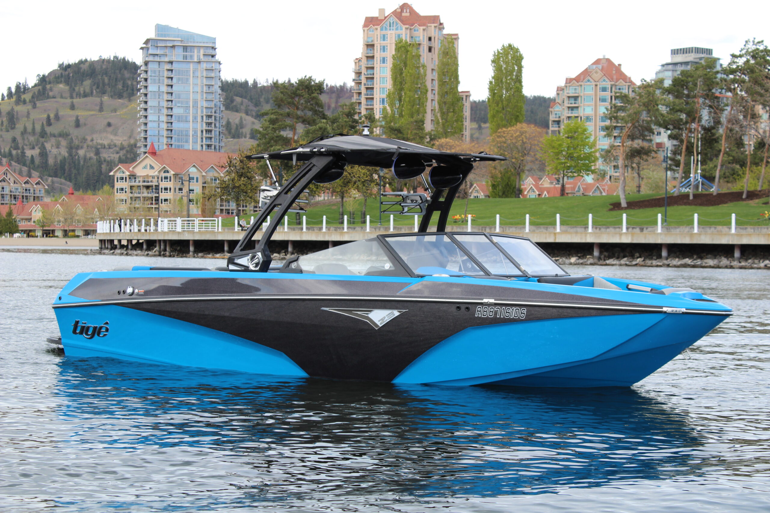 Kelowna Boat Rentals